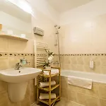 Siesta Hotel